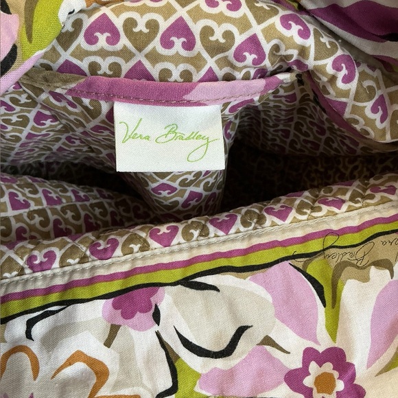 Vera Bradley Portobello Road Quilted Tote Retired Floral Pattern - Picture 13 of 13